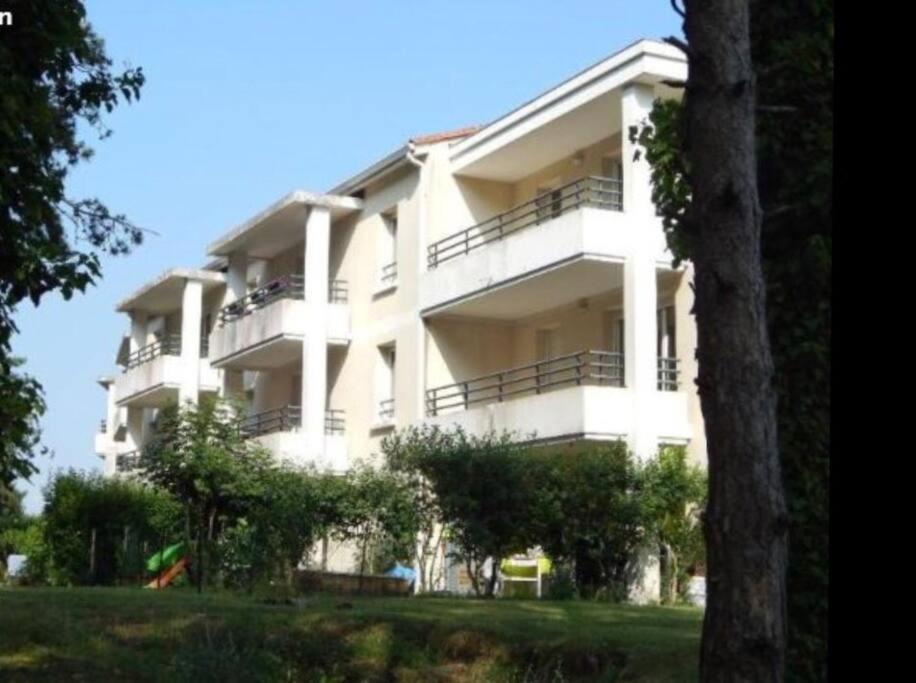 Apartment Le Mascaret Appartement A Royan Avec Piscine Royan